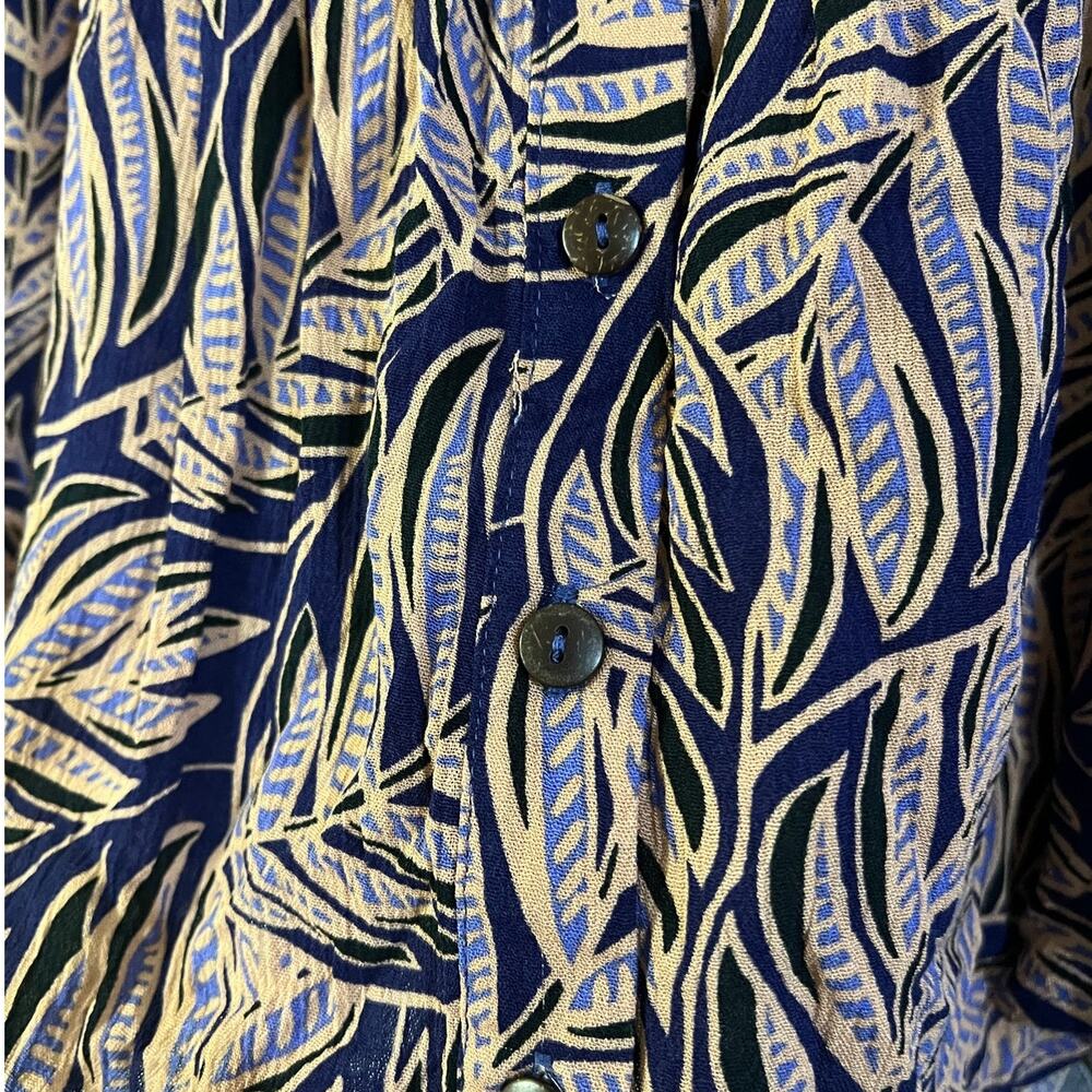 Avenue SIZE 26/28 Leaf Patterned Button Up Top Ol… - image 11